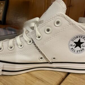 (SOLD!)Converse All Star Chuck Taylor White Canvas High-Tops Custom Order